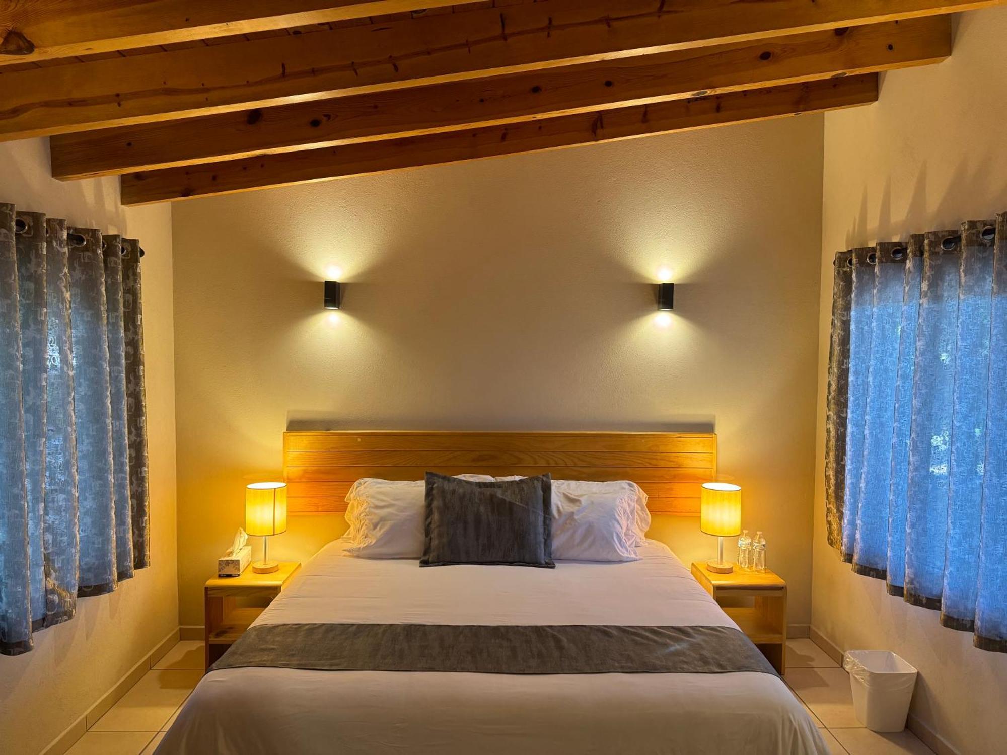 Club Vergel Resort Bernal Bagian luar foto