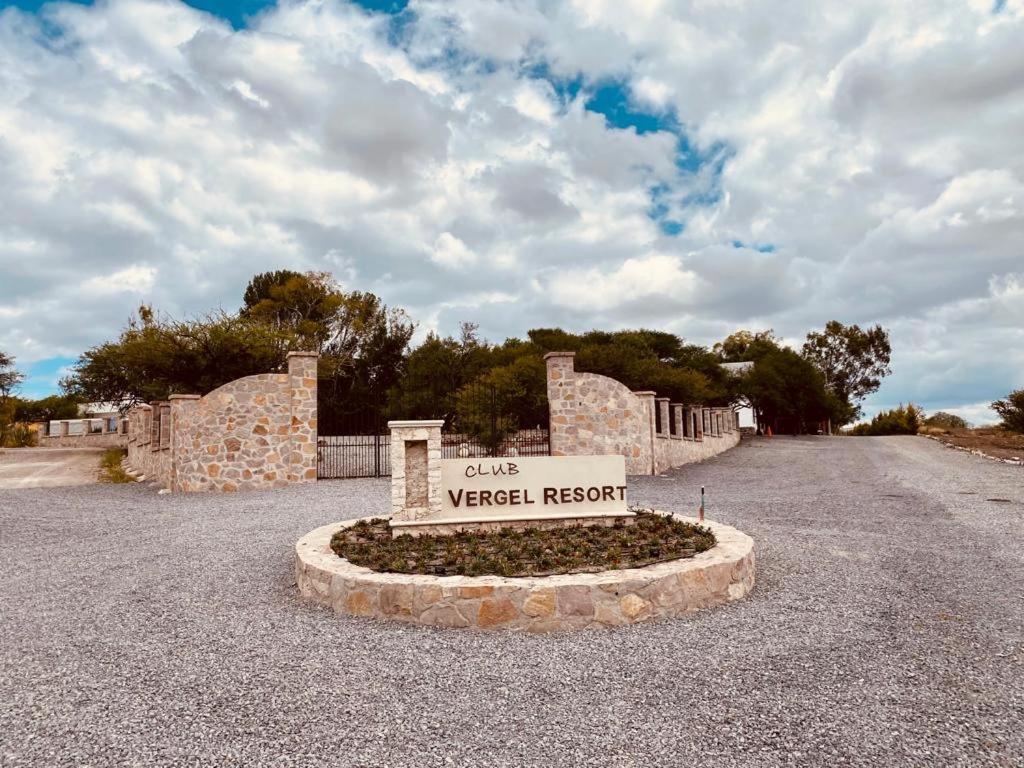 Club Vergel Resort Bernal Bagian luar foto