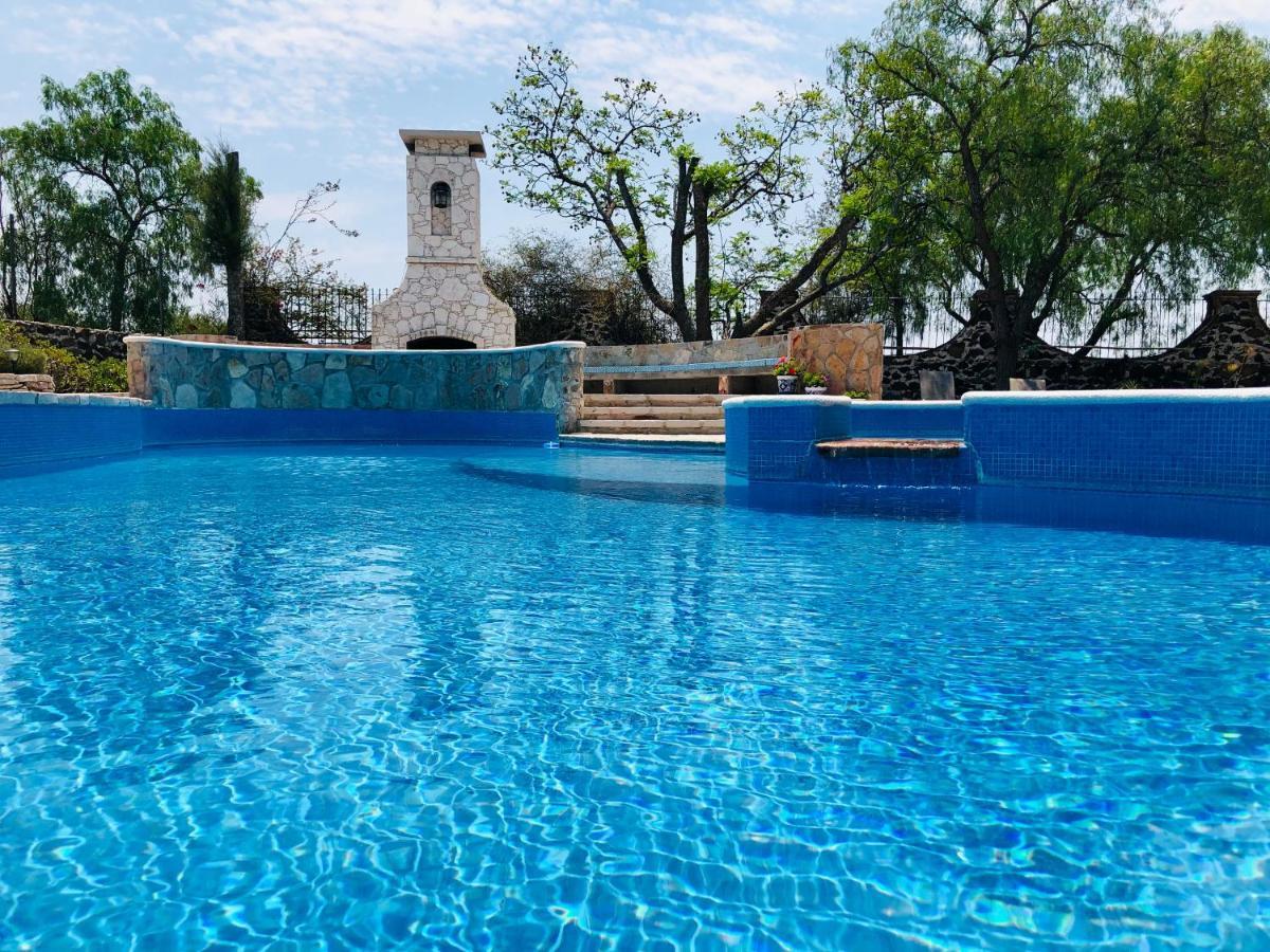 Club Vergel Resort Bernal Bagian luar foto